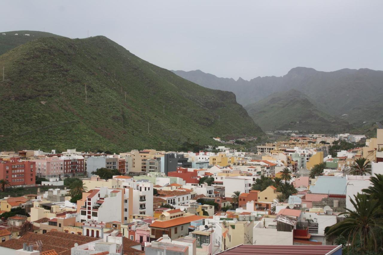 Vista Al Mar Y Montana Apartment San Sebastian De La Gomera Bagian luar foto